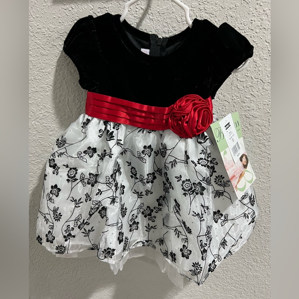 Baby girl dress 12M
